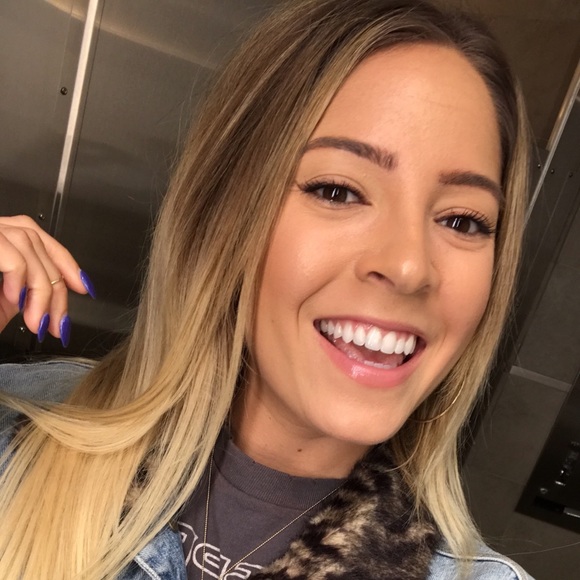 Meet the Posher Other - Meet your Posher, Raelynn